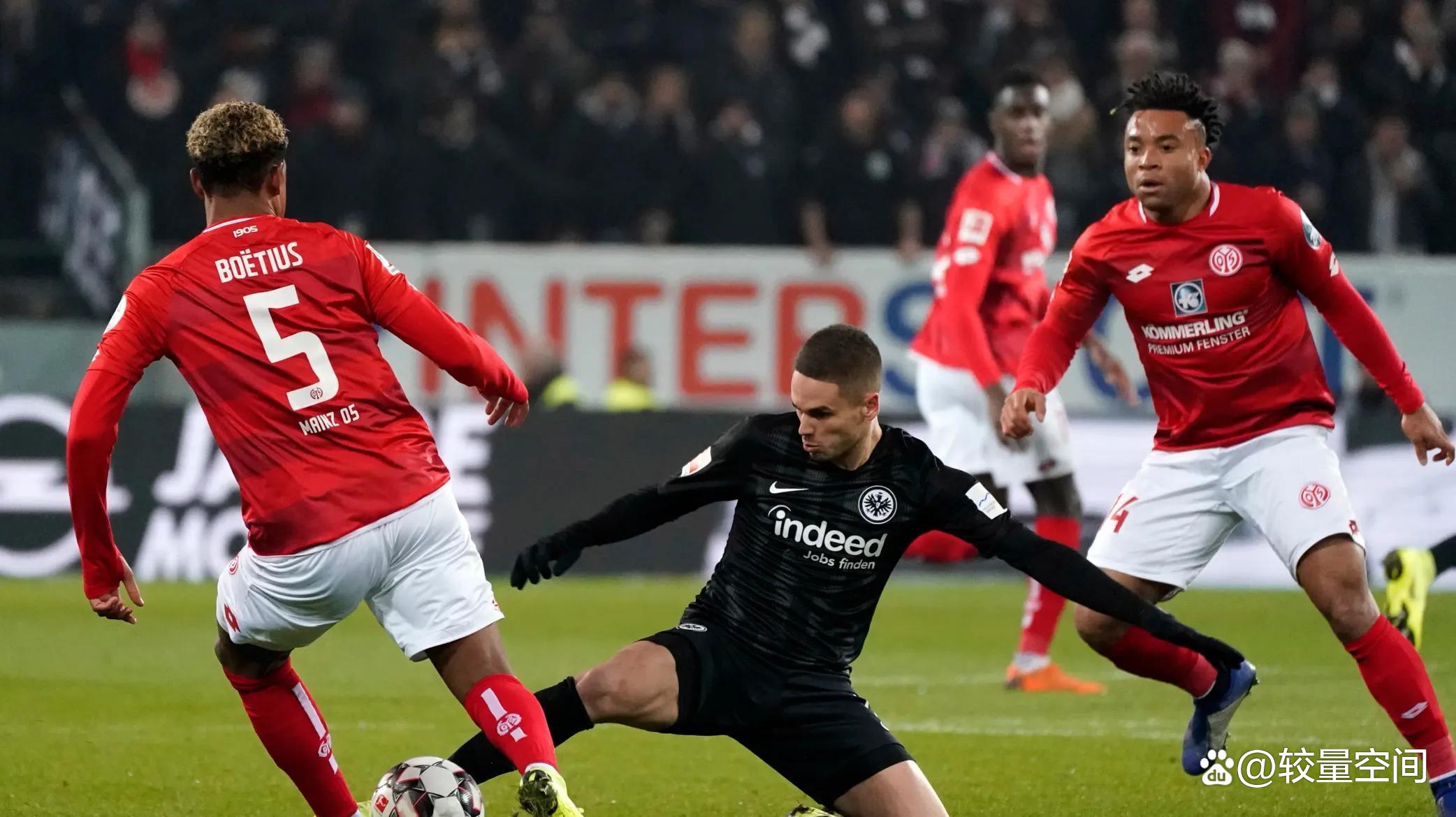 包含拜仁慕尼黑逆袭获胜，再度照耀的词条