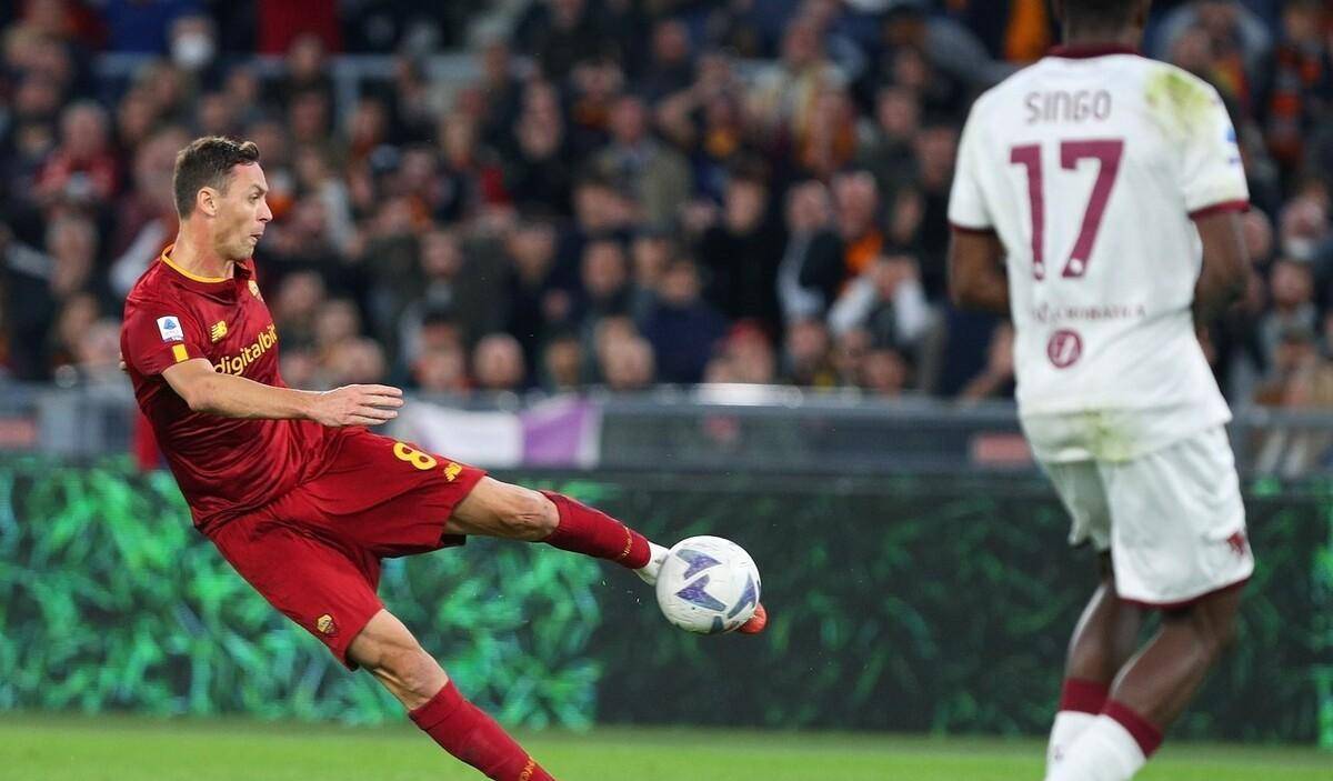 包含罗马险胜桑普多利亚，赚得关键三分的词条