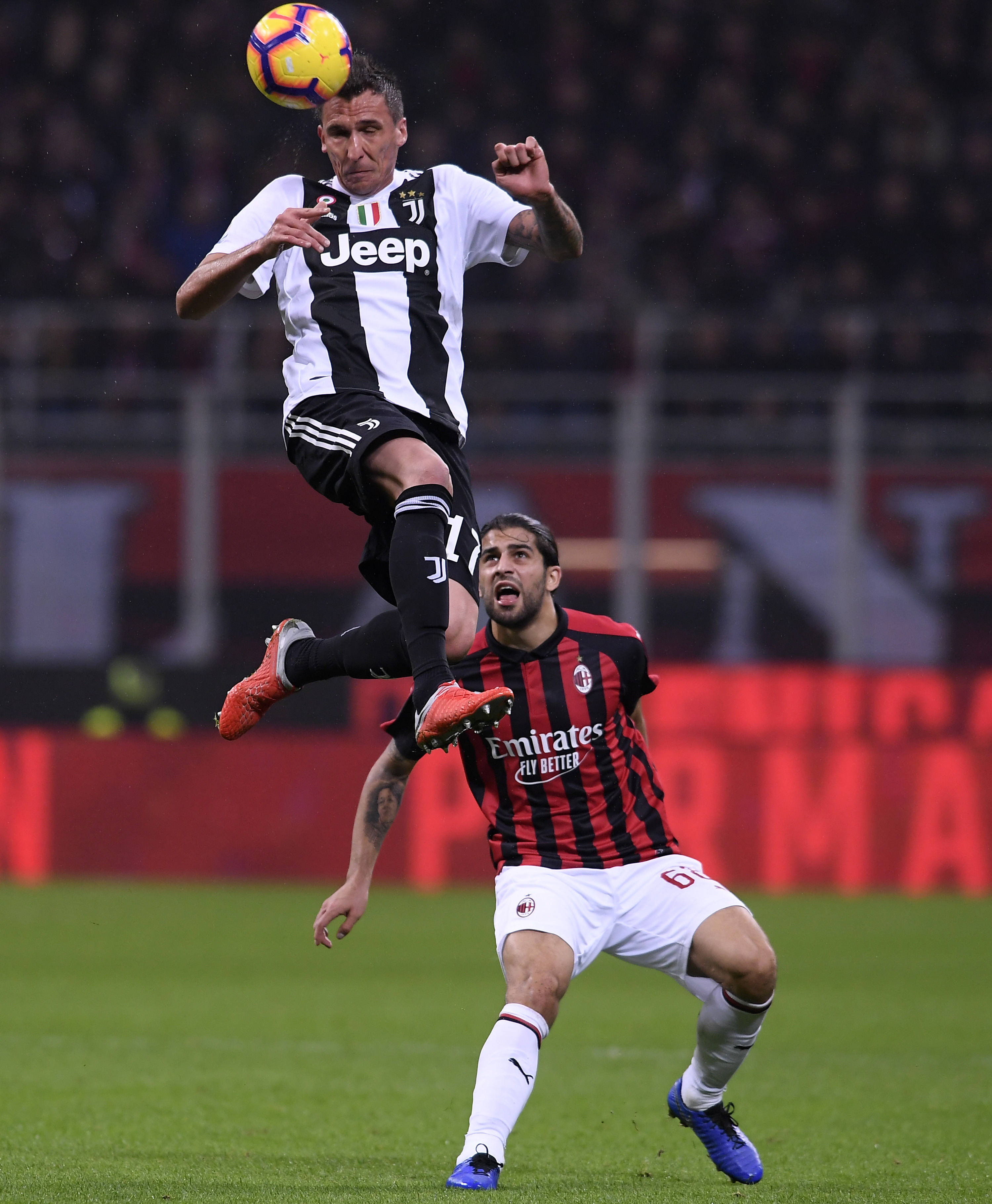 尤文图斯客场逆转胜利，保持领先优势