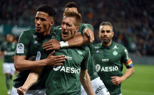 包含里昂主场不敌昂热，失去领头羊位置的词条